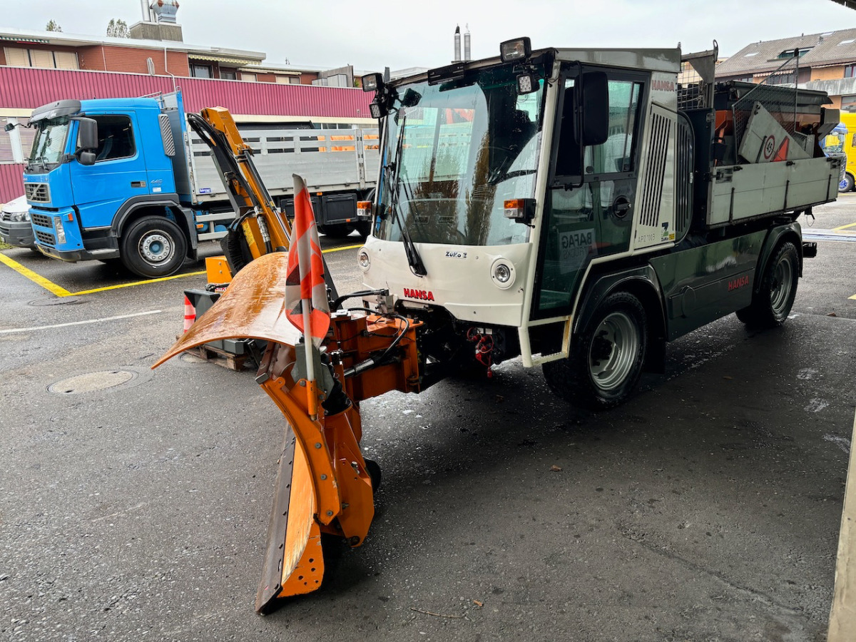 Marke Hansa APZ 1003L - Kommunal-/ Sonderfahrzeug: das Bild 2 Marke Hansa APZ 1003L - Kommunal-/ Sonderfahrzeug: das Bild 2