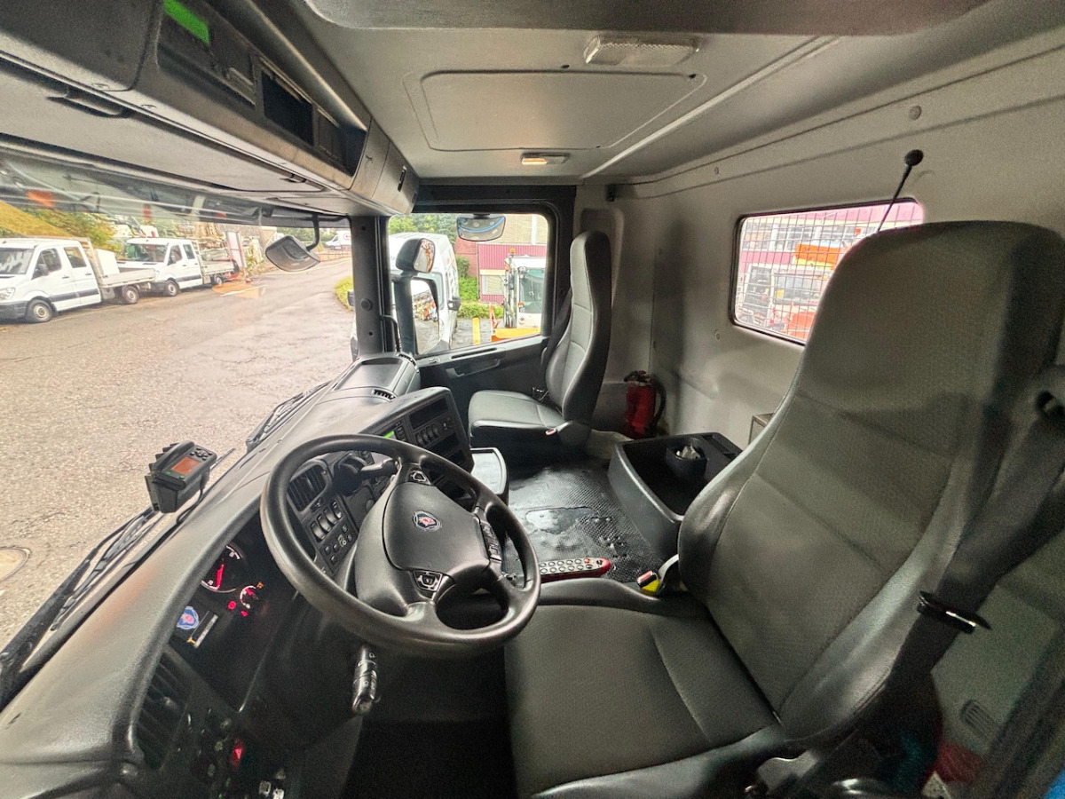 SCANIA G450 LB 6x2 - Absetzkipper: das Bild 4 SCANIA G450 LB 6x2 - Absetzkipper: das Bild 4