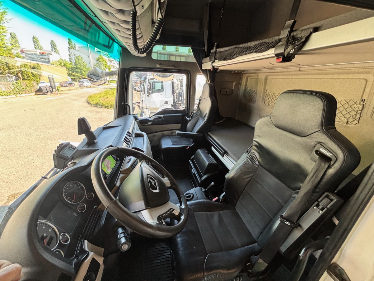 MAN TGX 18.640 - Sattelzugmaschine: das Bild 4 MAN TGX 18.640 - Sattelzugmaschine: das Bild 4