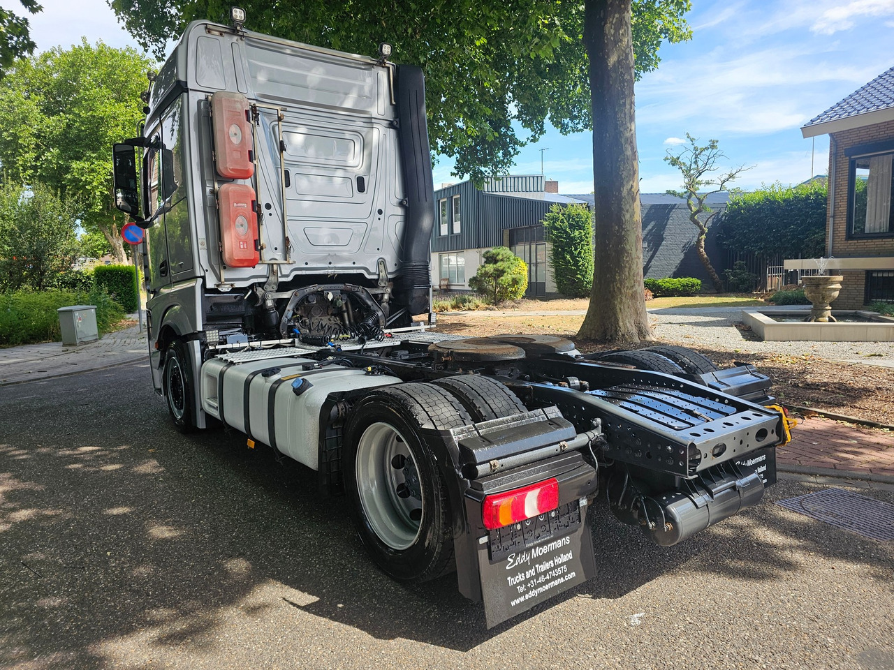 Mercedes Benz Actros 1842 Mega - Sattelzugmaschine: das Bild 2 Mercedes Benz Actros 1842 Mega - Sattelzugmaschine: das Bild 2