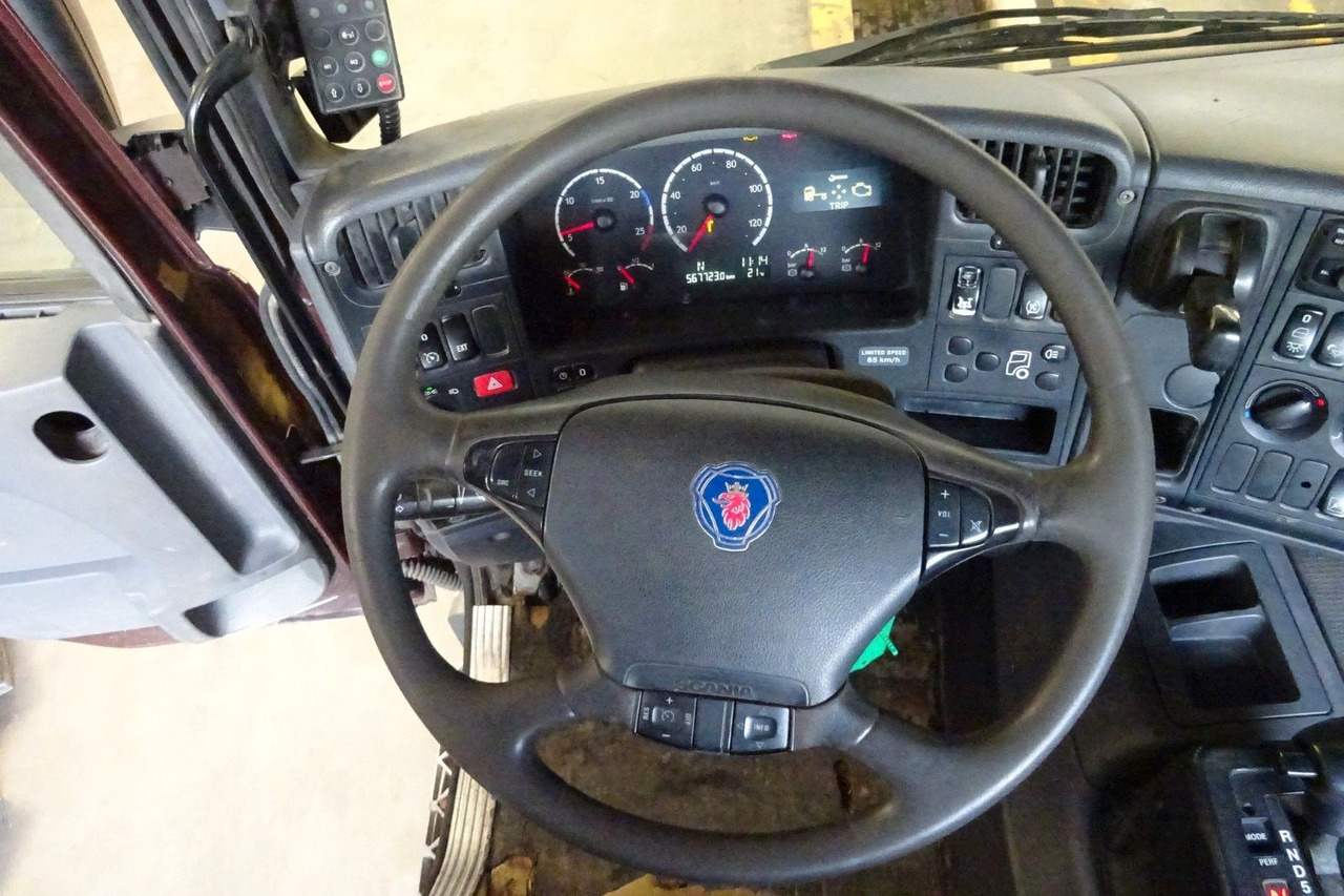 Scania P230 Cp16 - Abrollkipper: das Bild 5 Scania P230 Cp16 - Abrollkipper: das Bild 5