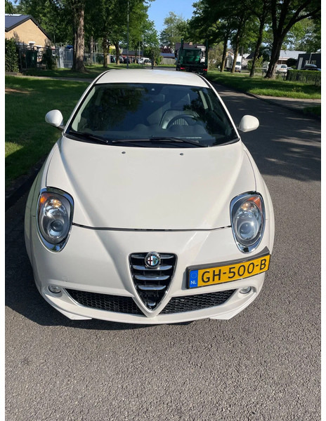 Alfa Romeo MiTo ALFA MITO Diesel ZEER MOOI - Schrägheck: das Bild 2 Alfa Romeo MiTo ALFA MITO Diesel ZEER MOOI - Schrägheck: das Bild 2