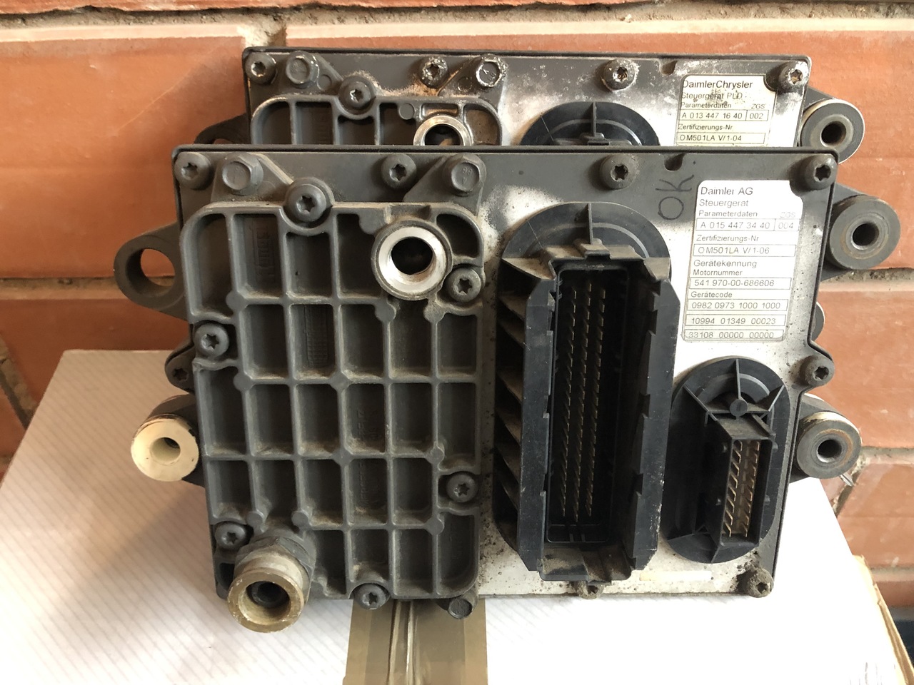 CONTROL UNIT ACTROS-ATEGO OM 501LA-OM904LA-OM906LA - Steuergerät für LKW: das Bild 3 CONTROL UNIT ACTROS-ATEGO OM 501LA-OM904LA-OM906LA - Steuergerät für LKW: das Bild 3