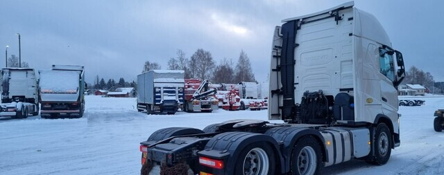 Volvo FH500 Globe XL Hidastin, I-See, I-Save - Sattelzugmaschine: das Bild 4 Volvo FH500 Globe XL Hidastin, I-See, I-Save - Sattelzugmaschine: das Bild 4