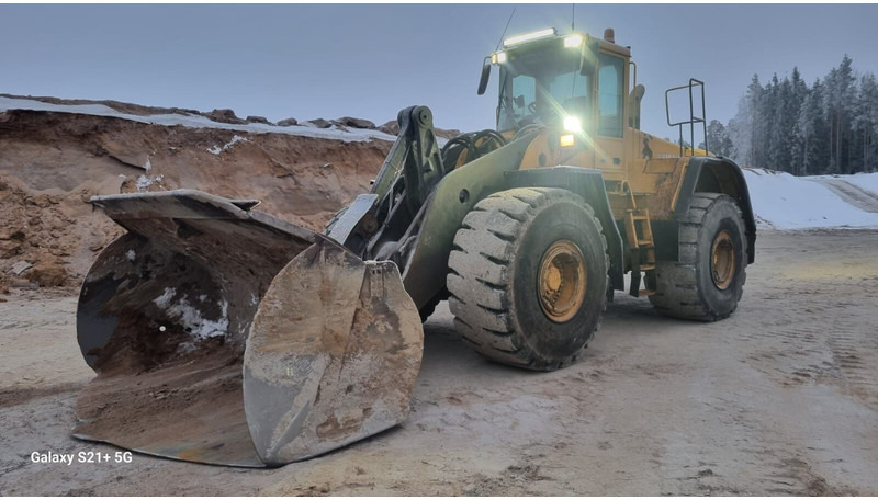 Volvo L220E - Radlader: das Bild 2 Volvo L220E - Radlader: das Bild 2