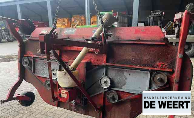 Caroni f24 , frontmaaier 2.40 - Schlegelmäher/ Mulcher: das Bild 5 Caroni f24 , frontmaaier 2.40 - Schlegelmäher/ Mulcher: das Bild 5