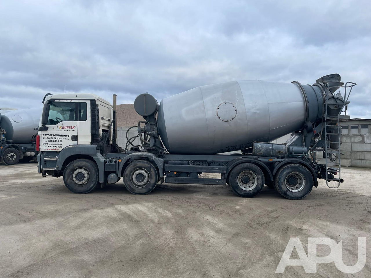 MAN 32.360 - Fahrmischer: das Bild 2 MAN 32.360 - Fahrmischer: das Bild 2