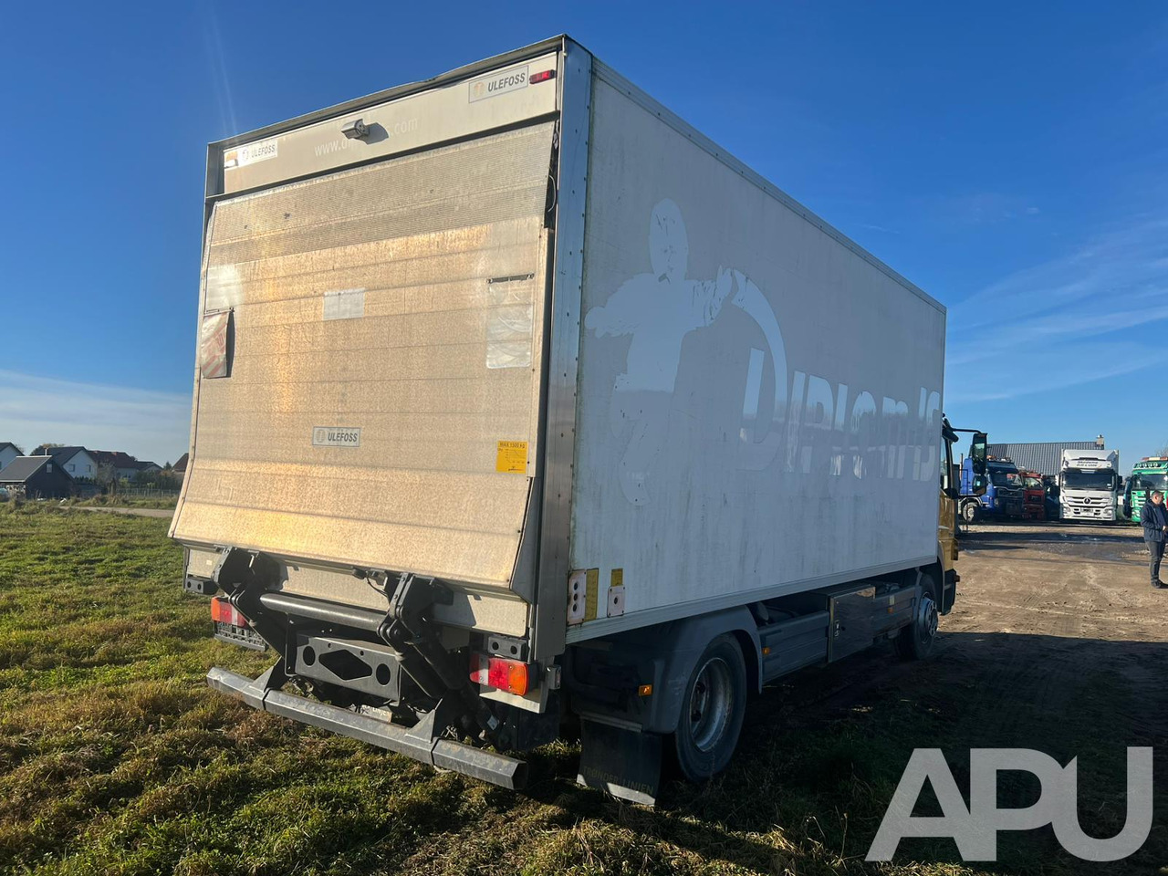 Mercedes-Benz Atego 1324 - Koffer LKW: das Bild 3 Mercedes-Benz Atego 1324 - Koffer LKW: das Bild 3