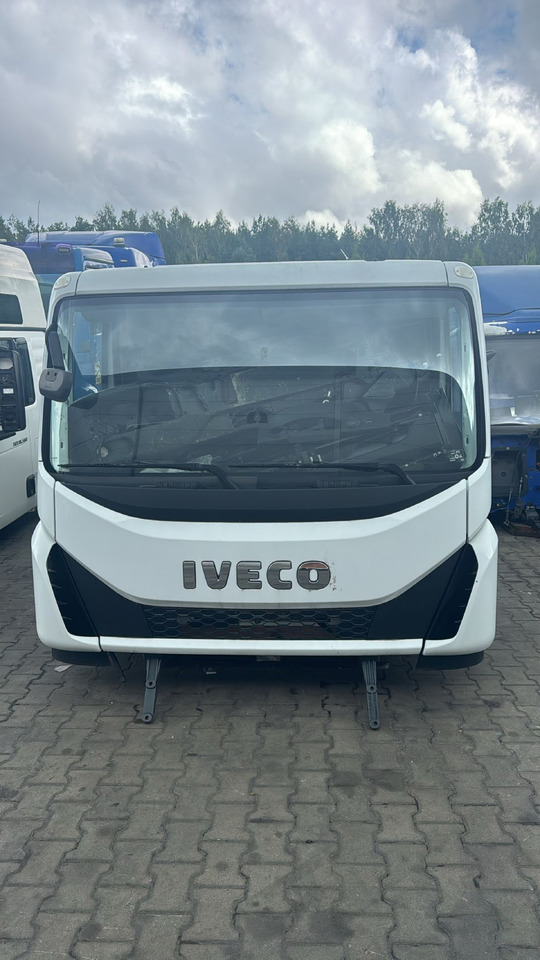 IVECO EUROCARGO 150-280 EURO 5-6 CABIN 4X2 NEW AUTOMATIC 000135A - Fahrerhaus für LKW: das Bild 1 IVECO EUROCARGO 150-280 EURO 5-6 CABIN 4X2 NEW AUTOMATIC 000135A - Fahrerhaus für LKW: das Bild 1