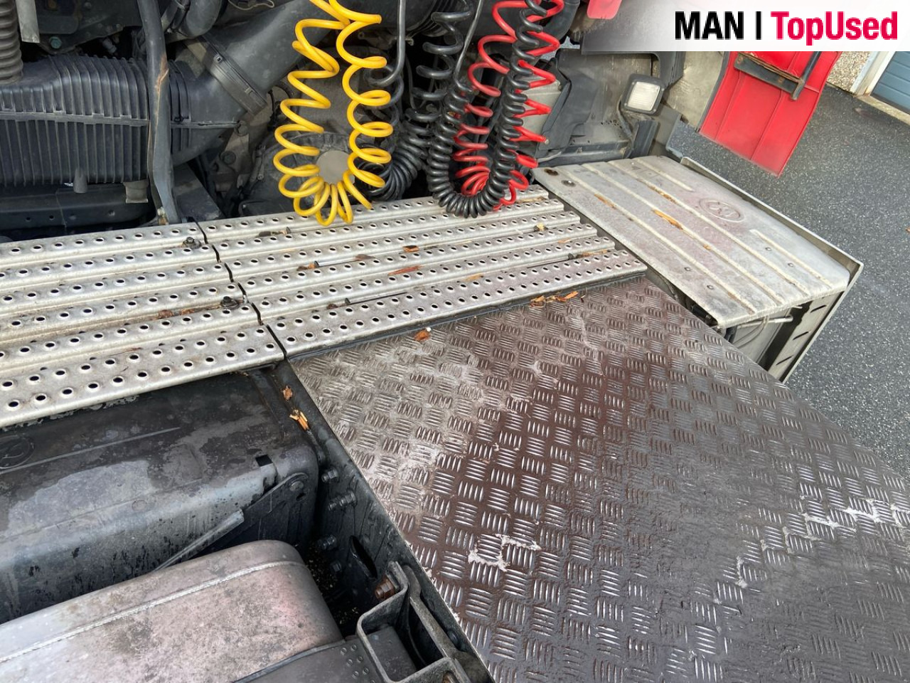 MAN TGX 18.460 4X2 BLS "ADR EX II / AT" - Sattelzugmaschine: das Bild 4 MAN TGX 18.460 4X2 BLS "ADR EX II / AT" - Sattelzugmaschine: das Bild 4