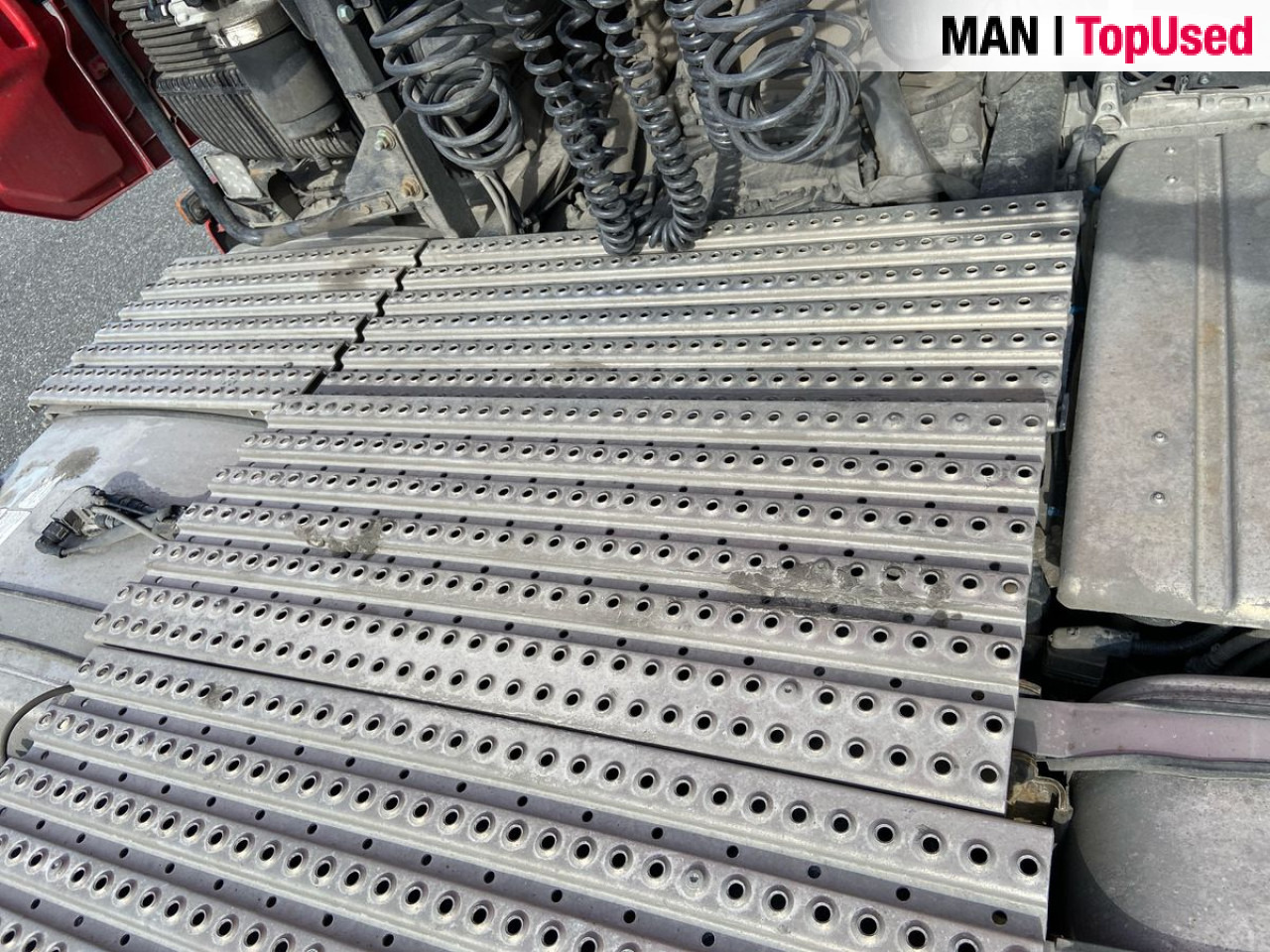 MAN TGX 26.470 6x2/2 BL SA "Retarder / 700 l Tank" - Sattelzugmaschine: das Bild 4 MAN TGX 26.470 6x2/2 BL SA "Retarder / 700 l Tank" - Sattelzugmaschine: das Bild 4