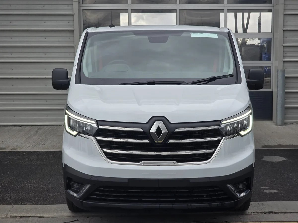 2025 Renault Trafic E-Tech Crew Cab - Transporter mit Doppelkabine: das Bild 5 2025 Renault Trafic E-Tech Crew Cab - Transporter mit Doppelkabine: das Bild 5