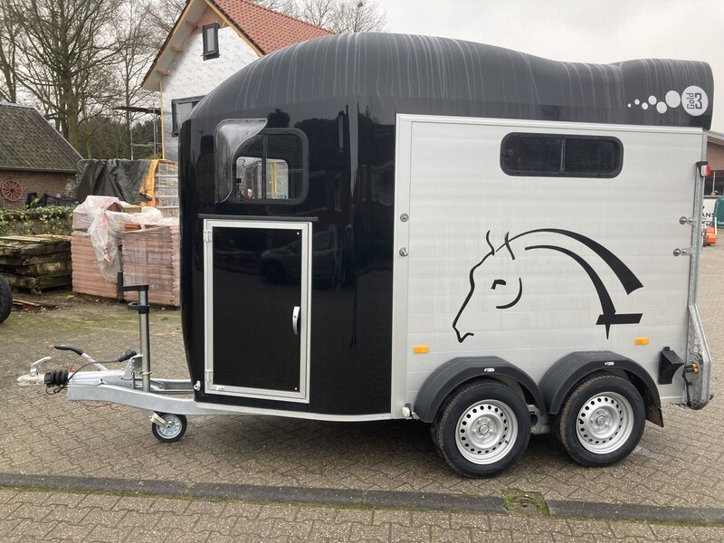 CHEVAL Liberté Gold 3 met zadelkamer - Pferdeanhänger: das Bild 3 CHEVAL Liberté Gold 3 met zadelkamer - Pferdeanhänger: das Bild 3