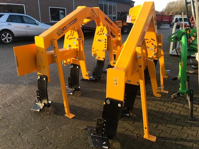 Diepwoeler Agrisem - Tiefenlockerer: das Bild 2 Diepwoeler Agrisem - Tiefenlockerer: das Bild 2