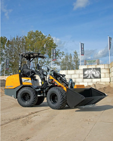 Giant Jubileum modellen G2500 HD & G2700 HD - Hoflader: das Bild 4 Giant Jubileum modellen G2500 HD & G2700 HD - Hoflader: das Bild 4