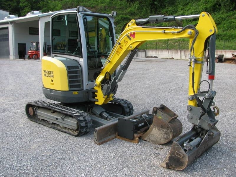 Minibagger Wacker Neuson EZ26 2 žlici + NOVO kladivo: das Bild 9