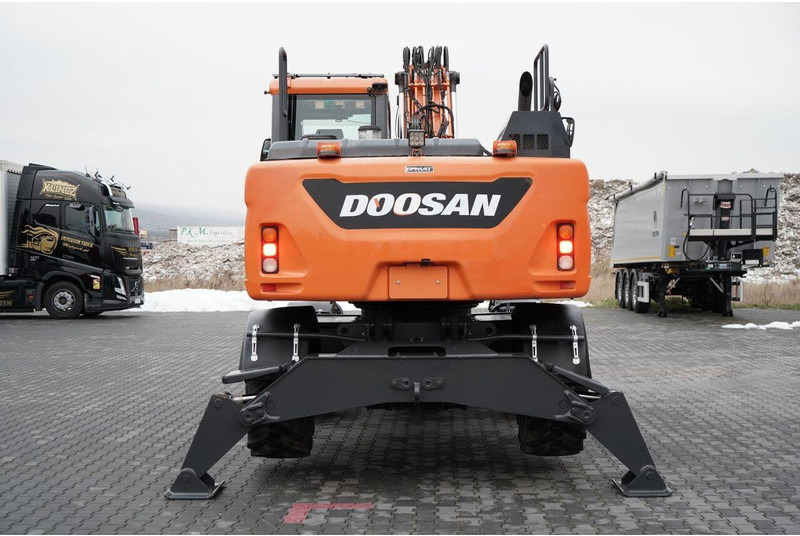 Doosan DX 140W / KOPARKA KOŁOWA / JOYSTICK / POWERTILT OBROTNICA - Mobilbagger: das Bild 4 Doosan DX 140W / KOPARKA KOŁOWA / JOYSTICK / POWERTILT OBROTNICA - Mobilbagger: das Bild 4