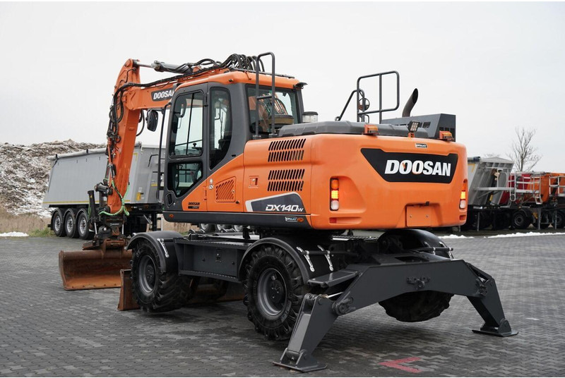 Doosan DX 140W / KOPARKA KOŁOWA / JOYSTICK / POWERTILT OBROTNICA - Mobilbagger: das Bild 3 Doosan DX 140W / KOPARKA KOŁOWA / JOYSTICK / POWERTILT OBROTNICA - Mobilbagger: das Bild 3