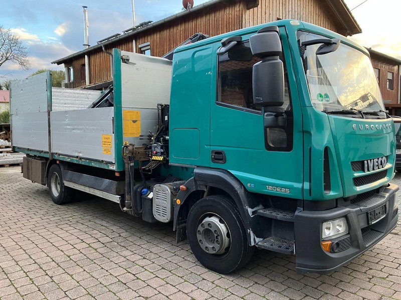 Iveco 120E25 M122 KRAN RETARDER 2xAHK KLIMA - Pritsche LKW, Autokran: das Bild 1 Iveco 120E25 M122 KRAN RETARDER 2xAHK KLIMA - Pritsche LKW, Autokran: das Bild 1