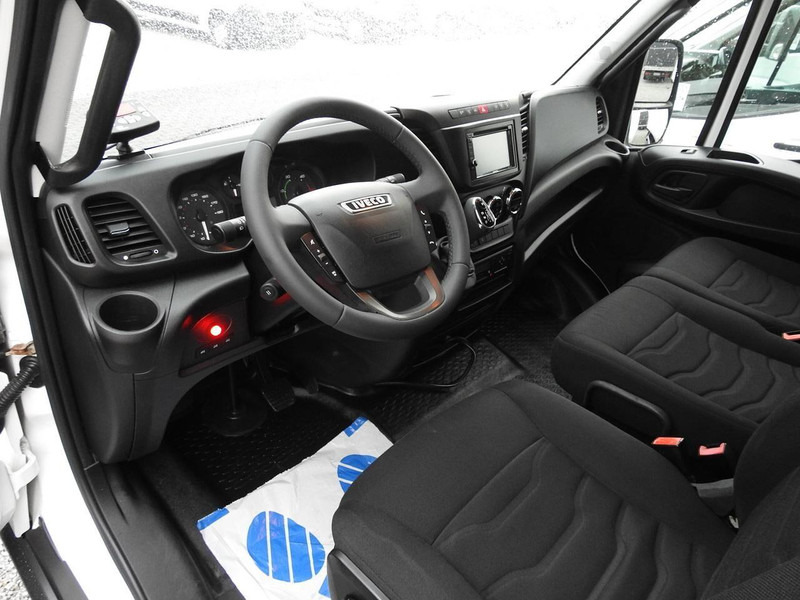 Iveco DAILY 70C17 CHŁODNIA 0*C WINDA 9 PALET ZASILANIE 230V TEMPOMAT K - Kühltransporter: das Bild 2 Iveco DAILY 70C17 CHŁODNIA 0*C WINDA 9 PALET ZASILANIE 230V TEMPOMAT K - Kühltransporter: das Bild 2