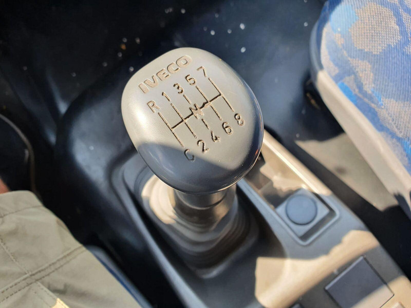 LKW mit Arbeitsbühne Iveco Eurocargo ML 180 E 24 - Bizocchi KJF 320 lifting basket 32 m: das Bild 13 LKW mit Arbeitsbühne Iveco Eurocargo ML 180 E 24 - Bizocchi KJF 320 lifting basket 32 m: das Bild 13