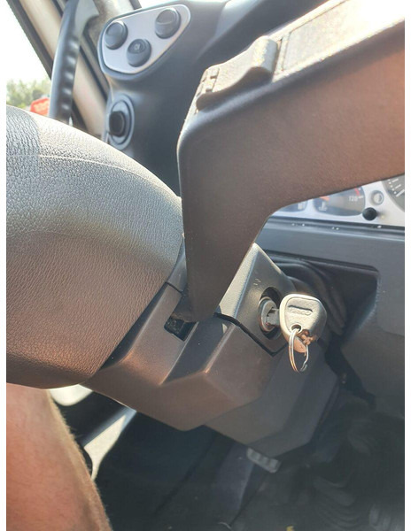 LKW mit Arbeitsbühne Iveco Eurocargo ML 180 E 24 - Bizocchi KJF 320 lifting basket 32 m: das Bild 14 LKW mit Arbeitsbühne Iveco Eurocargo ML 180 E 24 - Bizocchi KJF 320 lifting basket 32 m: das Bild 14