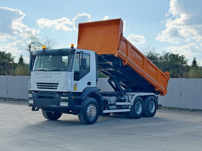 Iveco TRAKKER 380 - Kipper: das Bild 2 Iveco TRAKKER 380 - Kipper: das Bild 2