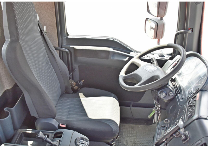 Kipper, Autokran MAN TGM 26.340: das Bild 13 Kipper, Autokran MAN TGM 26.340: das Bild 13