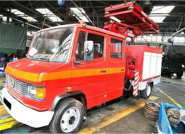 Mercedes-Benz 814 DHL ATLAS RAIL ROAD RAILWAY ZWEIWEG - Feuerwehrfahrzeug: das Bild 2 Mercedes-Benz 814 DHL ATLAS RAIL ROAD RAILWAY ZWEIWEG - Feuerwehrfahrzeug: das Bild 2