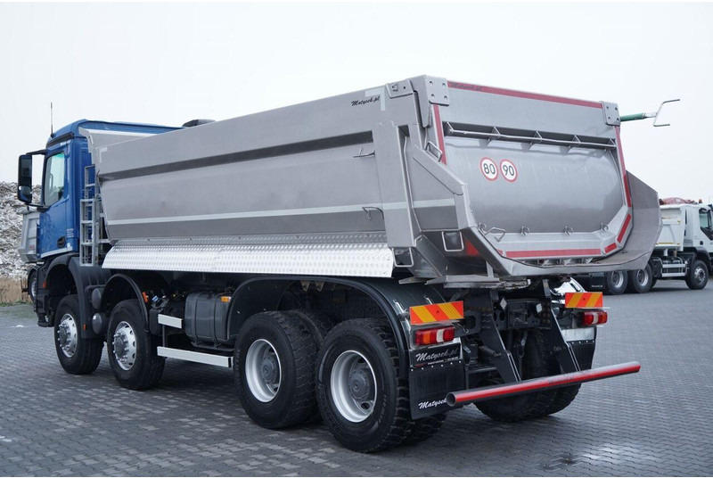 Kipper Mercedes-Benz ACTROS 4145 / 8X8 / WYWROTKA TYLNOZSYPOWA / KH-KIPPER 6 M / AUTO: das Bild 9 Kipper Mercedes-Benz ACTROS 4145 / 8X8 / WYWROTKA TYLNOZSYPOWA / KH-KIPPER 6 M / AUTO: das Bild 9