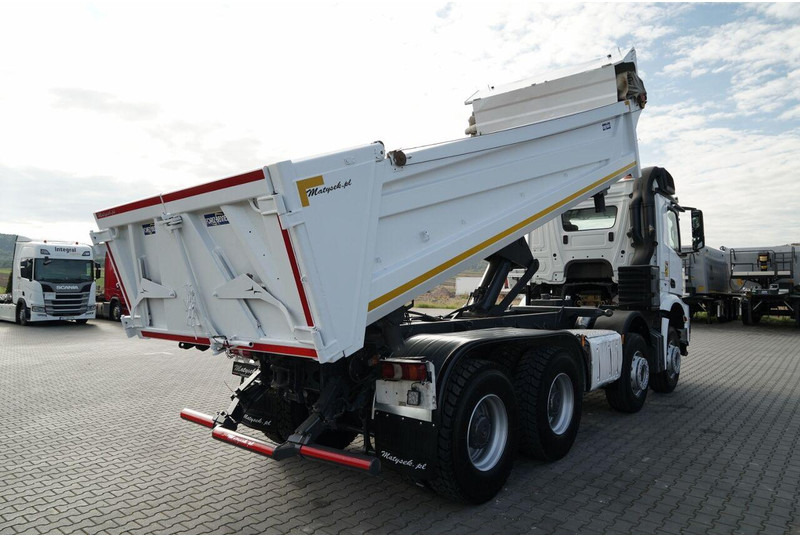 Mercedes-Benz AROCS 3243 / 8x4 / WYWROTKA DWUSTRONNA / HYDROBURTA / BORDMATIC - Kipper: das Bild 4 Mercedes-Benz AROCS 3243 / 8x4 / WYWROTKA DWUSTRONNA / HYDROBURTA / BORDMATIC - Kipper: das Bild 4
