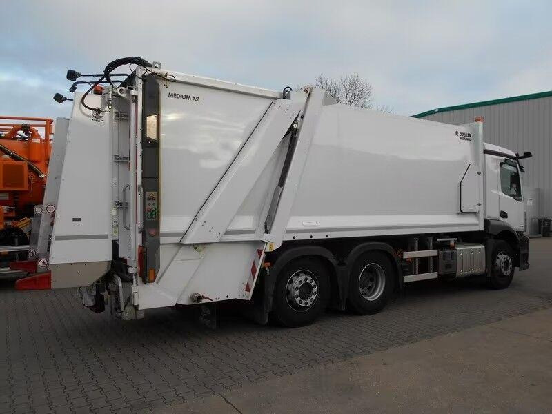 Mercedes-Benz Actros 2536 - Garbage truck - Müllwagen: das Bild 3 Mercedes-Benz Actros 2536 - Garbage truck - Müllwagen: das Bild 3