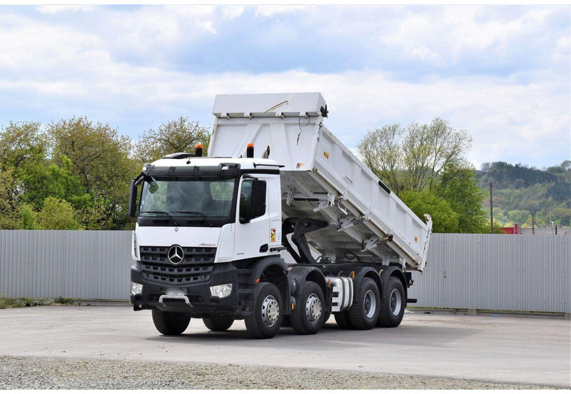 Mercedes-Benz Arocs 3243 - Kipper: das Bild 5 Mercedes-Benz Arocs 3243 - Kipper: das Bild 5