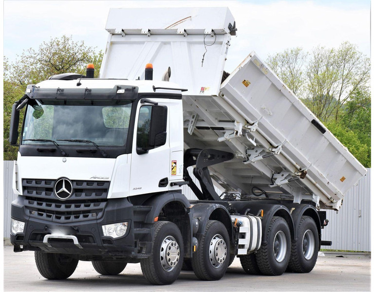 Mercedes-Benz Arocs 3243 - Kipper: das Bild 3 Mercedes-Benz Arocs 3243 - Kipper: das Bild 3