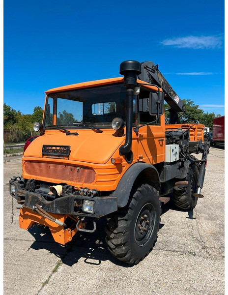 Mercedes-Benz UNIMOG - Kipper, Autokran: das Bild 1 Mercedes-Benz UNIMOG - Kipper, Autokran: das Bild 1