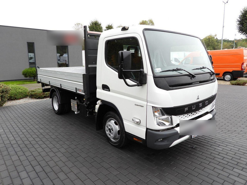 Mitsubishi CANTER FUSO 3C15 - Kipper: das Bild 4 Mitsubishi CANTER FUSO 3C15 - Kipper: das Bild 4