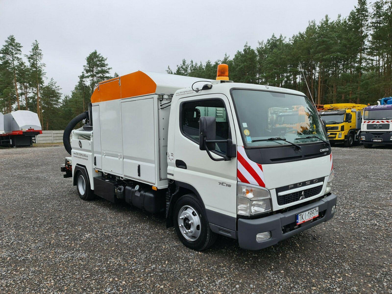 Mitsubishi CANTER Szippantóskocsi - Saug-/ Spülfahrzeug: das Bild 1 Mitsubishi CANTER Szippantóskocsi - Saug-/ Spülfahrzeug: das Bild 1