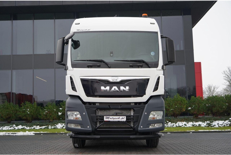 MAN TGX 18.470 / 4x4 / HYDRAULIKA / HYDRODRIVE / OPONY 100% / NAVI R - Sattelzugmaschine: das Bild 3 MAN TGX 18.470 / 4x4 / HYDRAULIKA / HYDRODRIVE / OPONY 100% / NAVI R - Sattelzugmaschine: das Bild 3