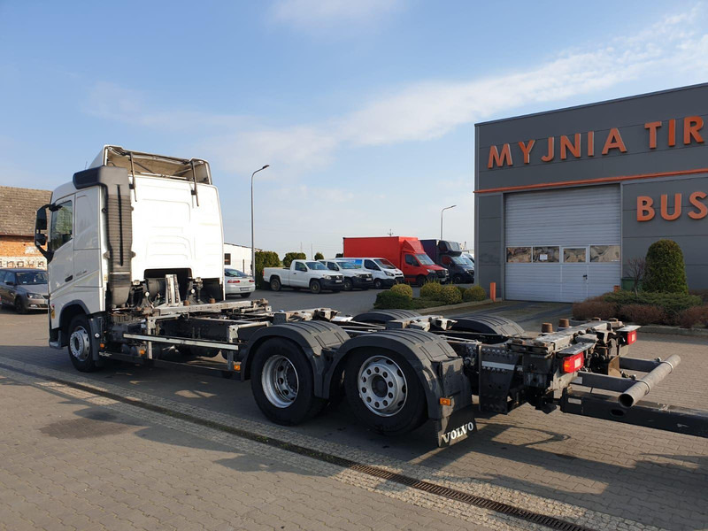 Volvo FH 460 EURO 6 BDF SWAP CHASSIS + TRAILER FLIEGL TWP180 - Fahrgestell LKW: das Bild 3 Volvo FH 460 EURO 6 BDF SWAP CHASSIS + TRAILER FLIEGL TWP180 - Fahrgestell LKW: das Bild 3