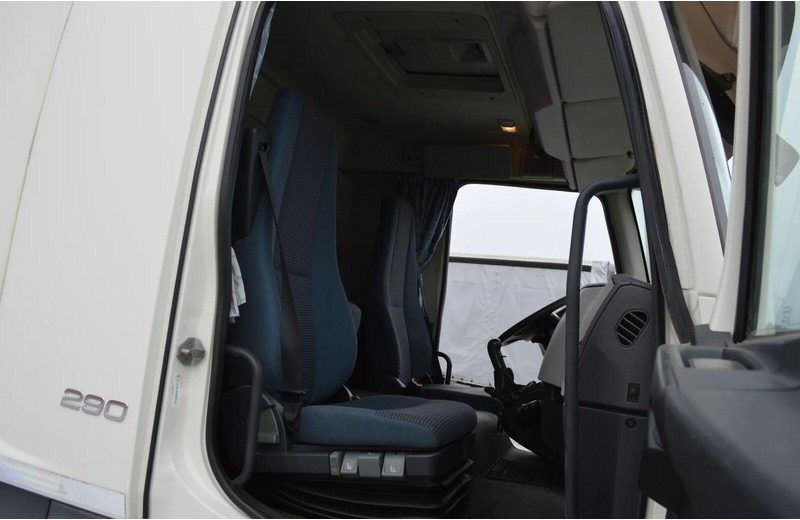 Plane LKW Volvo FL 290 12.290 CURTAIN TILT EURO 5: das Bild 20 Plane LKW Volvo FL 290 12.290 CURTAIN TILT EURO 5: das Bild 20