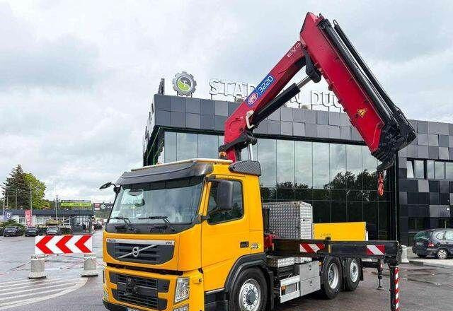 Volvo FM 460 6x4x4 HMF 3220 Crane HDS - Pritsche LKW, Autokran: das Bild 5 Volvo FM 460 6x4x4 HMF 3220 Crane HDS - Pritsche LKW, Autokran: das Bild 5