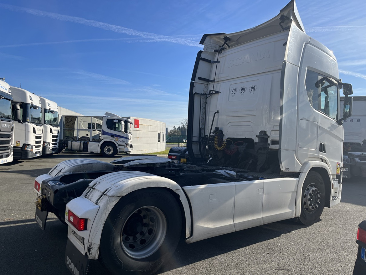 SCANIA R 450 A4x2NB - Kipper: das Bild 4 SCANIA R 450 A4x2NB - Kipper: das Bild 4