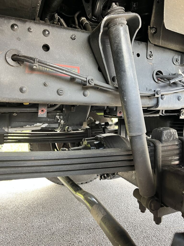 IVECO 135E24 - Feuerwehrfahrzeug: das Bild 3 IVECO 135E24 - Feuerwehrfahrzeug: das Bild 3