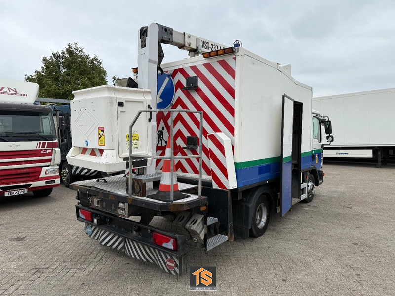 MAN TGL 12.210 EURO 5 - MANUAL - VERSALIFT VST-237-NF HEIGHT 14 M - BELGIUM TRUCK - TOP! - LKW, Autokran: das Bild 2 MAN TGL 12.210 EURO 5 - MANUAL - VERSALIFT VST-237-NF HEIGHT 14 M - BELGIUM TRUCK - TOP! - LKW, Autokran: das Bild 2