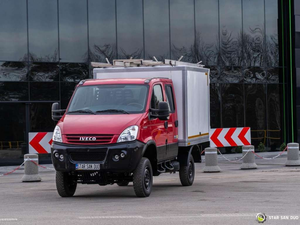 Iveco DAILY 4X4 OFFROAD CAMPER BOX DOKA Iveco DAILY 4X4 OFFROAD CAMPER BOX DOKA - Fahrgestell LKW: das Bild 2 Iveco DAILY 4X4 OFFROAD CAMPER BOX DOKA Iveco DAILY 4X4 OFFROAD CAMPER BOX DOKA - Fahrgestell LKW: das Bild 2