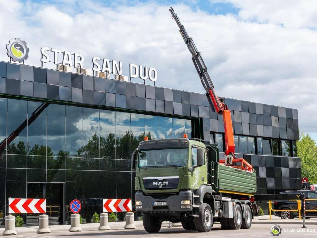 MAN TGS 35.480 PALFINGER PK 20002 HDS Grapple Tippe - Autokran: das Bild 2 MAN TGS 35.480 PALFINGER PK 20002 HDS Grapple Tippe - Autokran: das Bild 2