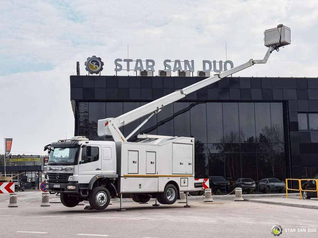 Mercedes-Benz 1529 4x4 Atego Lift Palfinger Wumag WT 230 - LKW mit Arbeitsbühne: das Bild 1 Mercedes-Benz 1529 4x4 Atego Lift Palfinger Wumag WT 230 - LKW mit Arbeitsbühne: das Bild 1
