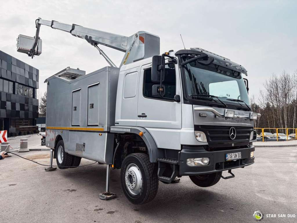 Mercedes-Benz 1529 4x4 Atego Lift Palfinger Wumag WT 230 - LKW mit Arbeitsbühne: das Bild 4 Mercedes-Benz 1529 4x4 Atego Lift Palfinger Wumag WT 230 - LKW mit Arbeitsbühne: das Bild 4