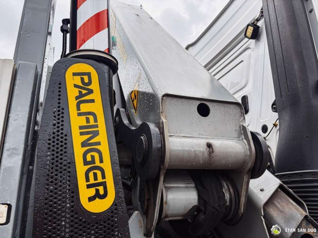 Autokran Mercedes-Benz AROCS 1851 PALFINGER PK 20002 Crane Kran: das Bild 22 Autokran Mercedes-Benz AROCS 1851 PALFINGER PK 20002 Crane Kran: das Bild 22