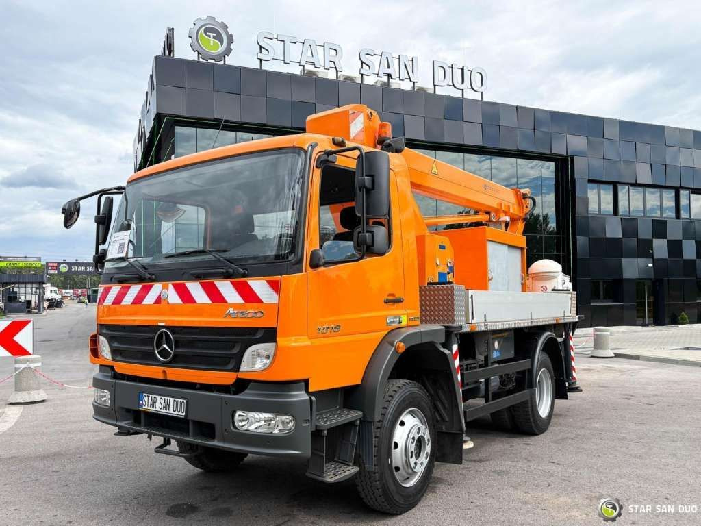 Mercedes-Benz ATEGO 4x4 1018 WUMAG WT 170 Platform Lift 17m - LKW mit Arbeitsbühne: das Bild 3 Mercedes-Benz ATEGO 4x4 1018 WUMAG WT 170 Platform Lift 17m - LKW mit Arbeitsbühne: das Bild 3